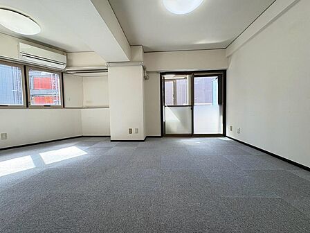充実した生活は伸びやかな居室空間から始まります。