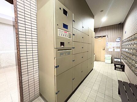 到着時間を気にしたり、再配達の連絡をする手間がかかりません。