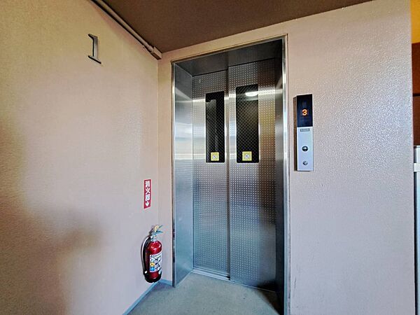 エレベーター完備のため荷物が多くなっても安心。
