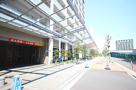 駐車スペースが嬉しいですね。※空き状況は都度ご確認下さい。