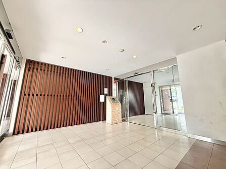 館内は静寂な中が保たれており、管理が行き届いている印象を受けました。