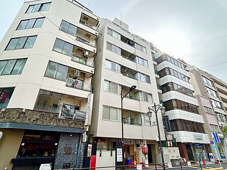 忙しく過ぎゆく日常を置き去るほど、ゆったりした時間が流れる住環境。