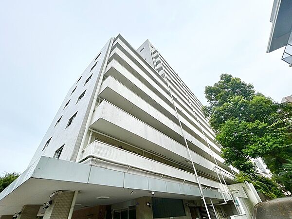 忙しく過ぎゆく日常を置き去るほど、ゆったりした時間が流れる住環境。