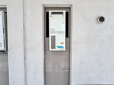 見やすい画面で操作しやすい給湯パネル。