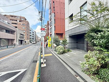 忙しく過ぎゆく日常を置き去るほど、ゆったりした時間が流れる住環境。