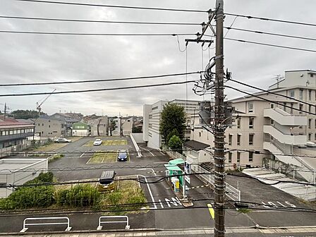 眺望や窓からの景色が良いと、家で過ごす時間も快適です。