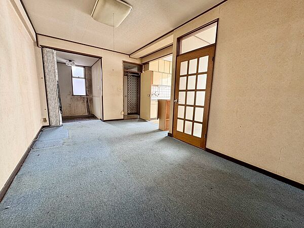 通風・採光に優れ、心地よい光と風が溢れています。