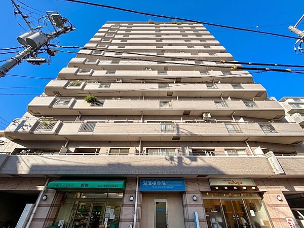 忙しく過ぎゆく日常を置き去るほど、ゆったりした時間が流れる住環境。