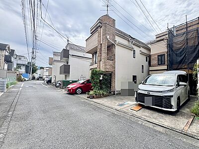 外観:飽きのこないシンプルモダンな外観です。 外観:飽きのこないシンプルモダンな外観です。