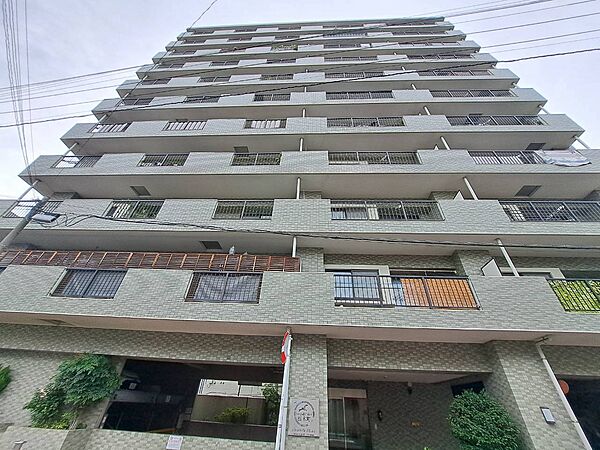 忙しく過ぎゆく日常を置き去るほど、ゆったりした時間が流れる住環境。