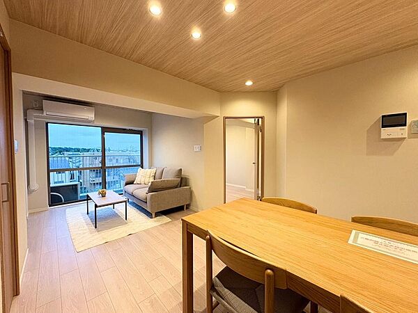 「空間が織り成すひとつ先の住み心地」を演出します。
