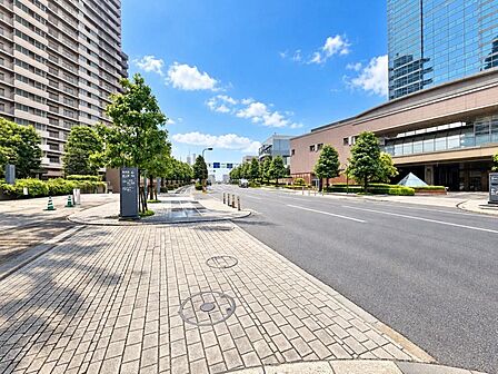 飽きのこないシンプルモダンな外観です。