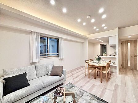 通風・採光に優れ、心地よい光と風が溢れています。