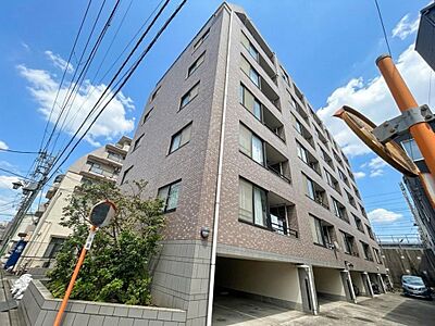 外観:飽きのこないシンプルモダンな外観です。 外観:飽きのこないシンプルモダンな外観です。