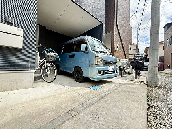 駐車スペースが嬉しいですね。