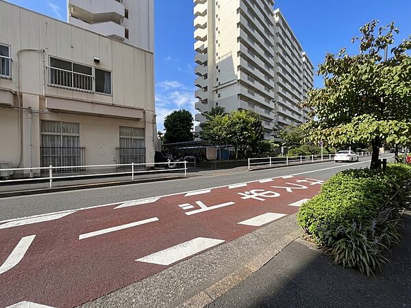 忙しく過ぎゆく日常を置き去るほど、ゆったりした時間が流れる住環境。