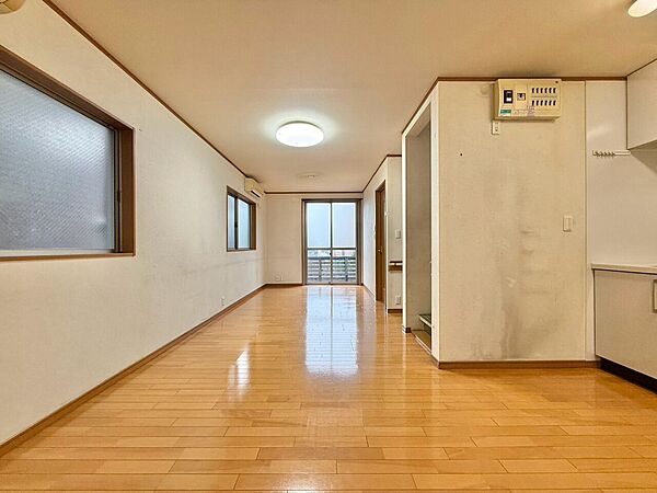 落ち着いた雰囲気に包まれて、伸びやかな空間。