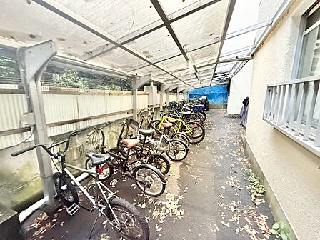 駐輪場も綺麗に整頓されています。※空き状況は都度ご確認下さい。