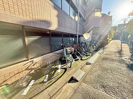 駐輪場も綺麗に整頓されています。※空き状況は都度ご確認下さい。