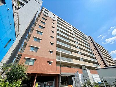 外観:飽きのこないシンプルモダンな外観です。 外観:飽きのこないシンプルモダンな外観です。