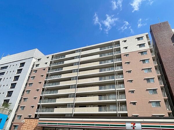 忙しく過ぎゆく日常を置き去るほど、ゆったりした時間が流れる住環境。