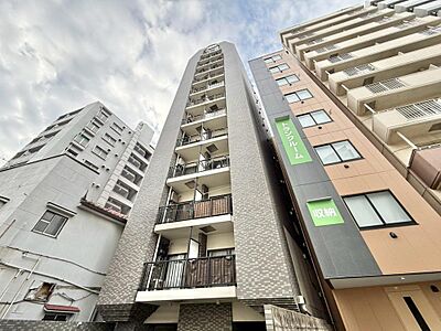 外観:飽きのこないシンプルモダンな外観です。 外観:飽きのこないシンプルモダンな外観です。