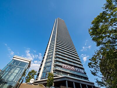 外観：飽きのこないシンプルモダンな外観です。