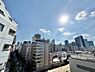 バルコニー：眺望や窓からの景色が良いと、家で過ごす時間も快適です。