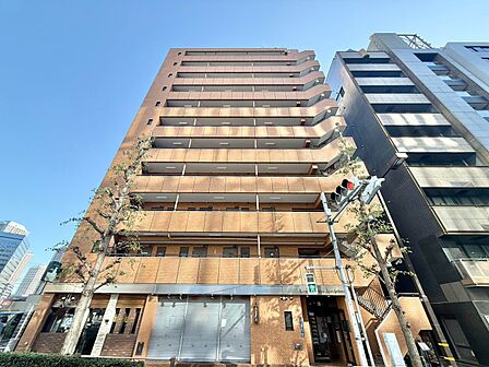 飽きのこないシンプルモダンな外観です。