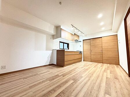 「空間が織り成すひとつ先の住み心地」を演出します。