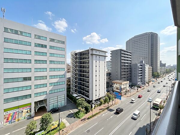 バルコニーを拡大表示