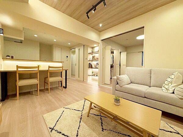 apartment 東京都品川区南大井６丁目24-1
地図を見る