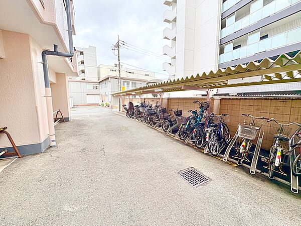 apartment 東京都大田区東糀谷３丁目12-11
地図を見る