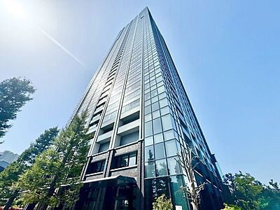 外観:タワーレジデンスだからこそ実現した開放感。そして眺望の美しさが大きな魅力となります。 外観:タワーレジデンスだからこそ実現した開放感。そして眺望の美しさが大きな魅力となります。