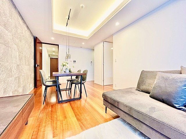 リビング/ダイニング 港区赤坂1丁目