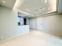 CAPITAL GATE PLACE THE RESIDENCE