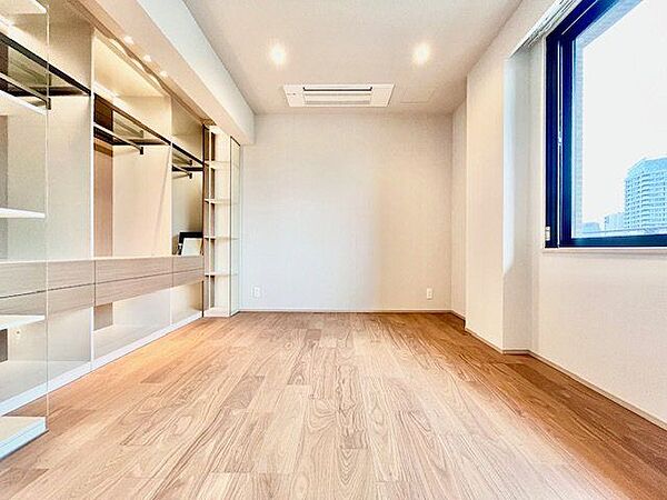 一日の中で多くの時間を過すことになる住まいだからこそ、いつも穏やかな空間であるように心掛けています。