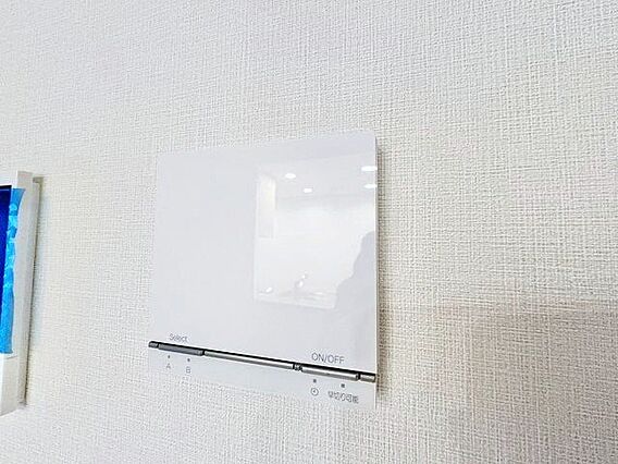 足元からお部屋...