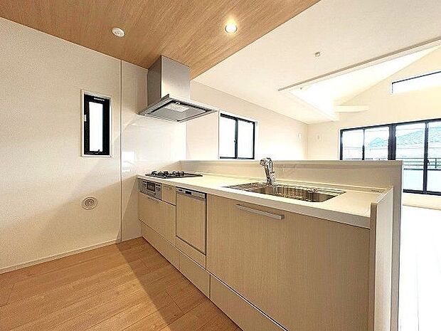 料理・会話・生活を楽しむ。キッチン空間から多くの喜びがうまれ、日々の暮らしを満たします。