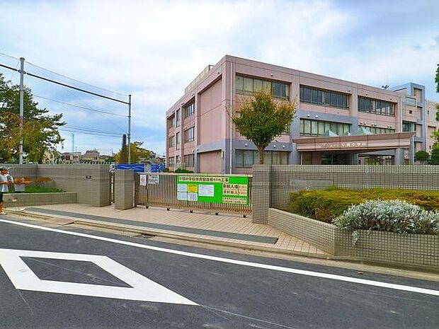 川崎市立平間中学校 300m