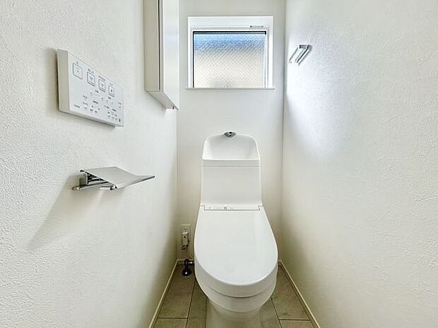 プライベート空間として機能や内装にこだわった、優しい雰囲気のトイレはリラックス空間へ。