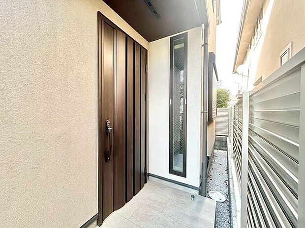 一日あったいろんなことを胸に帰る我が家。「ただいま」「おかえり」が交わされる幸せな空間が待っています