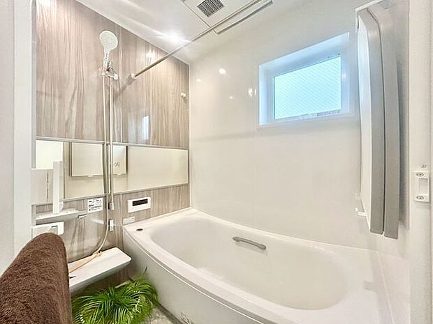 心と身体にやすらぎを与えてくれます。そして毎日のバスタイムを贅沢に、豊かにしてくれます。