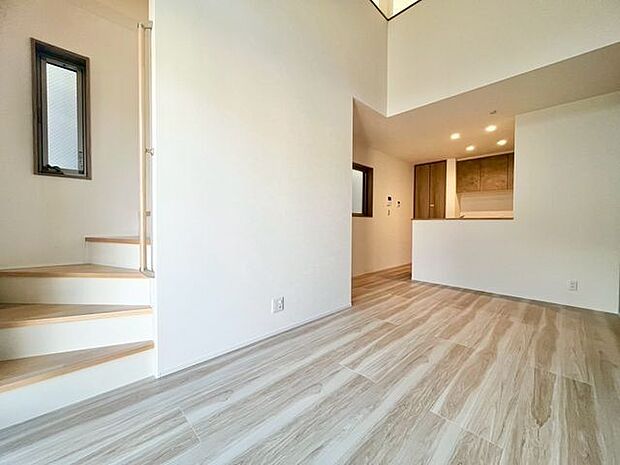 リビングイン階段で、ご家族のコミュニケーションが深まる設計となっています。