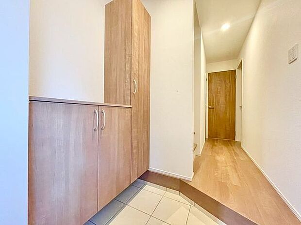 一日あったいろんなことを胸に帰る我が家。「ただいま」「おかえり」が交わされる幸せな空間が待っています。