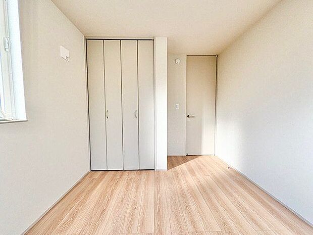 各部屋クローゼット付。お子さまも憧れの個室が持てます。ただ暮らすだけでなく快適さを求めて。