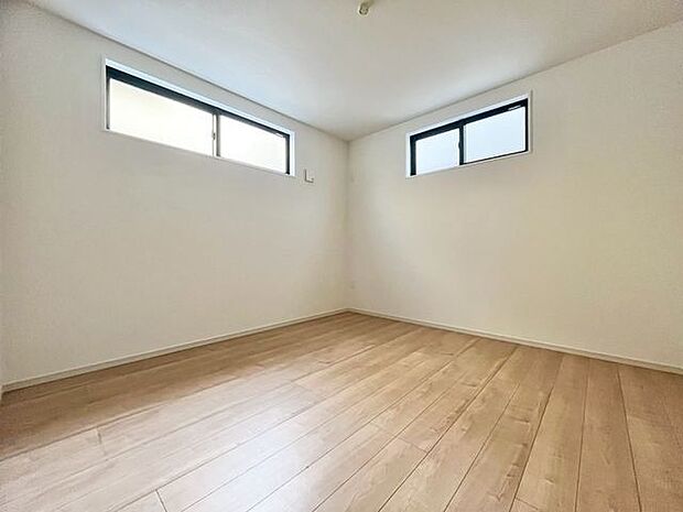 豊かな居住性と、クオリティが見事に調和した住空間は、住まうことの喜びを感じさせてくれます。