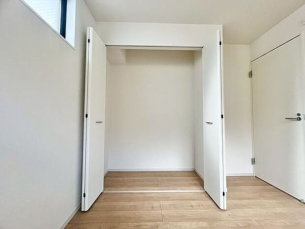 充分な収納スペースを確保。シンプルですっきりとした暮らしが実現します。