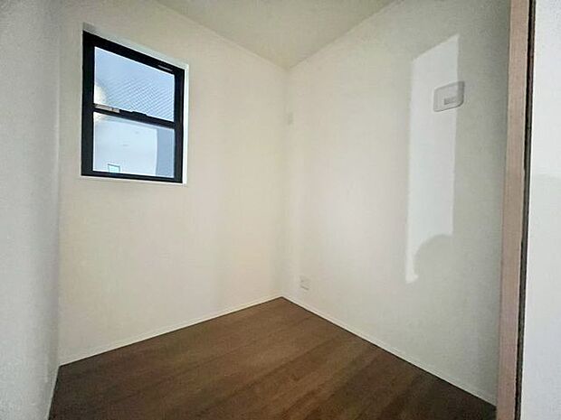 プレーンな空間を自分のスタイルに染める。いつまでも快適に暮せる住まいへ。