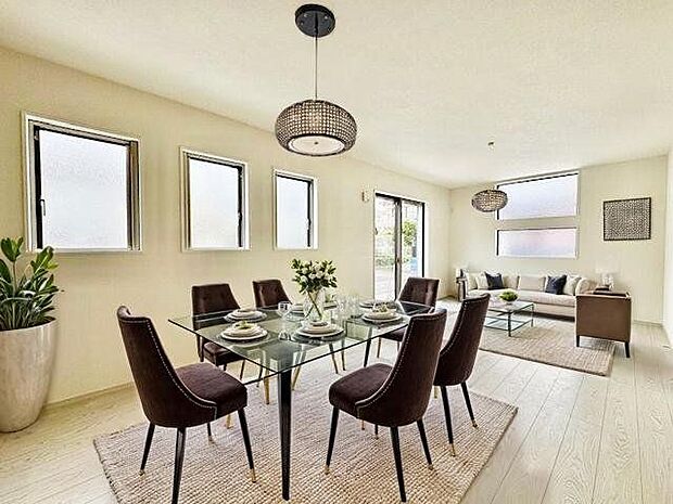 家具を置いても広々としたスペースがあるLDK。(配置してある家具や小物はCGよるイメージです)